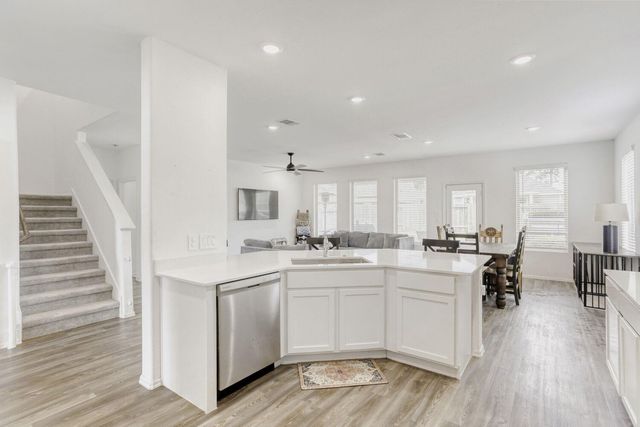 202 Augustine Way, Magnolia, TX 77354