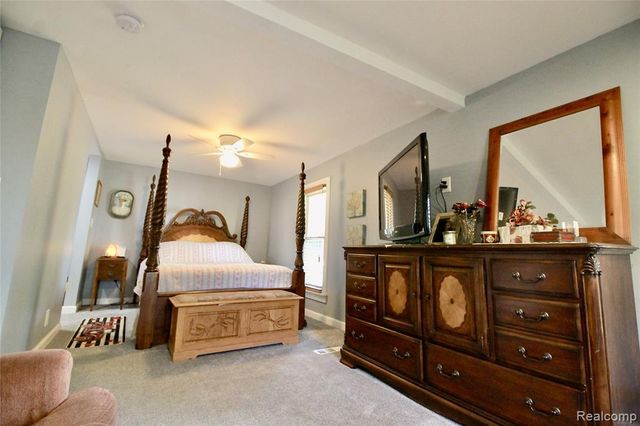 16204 Seymour Road, Linden, MI 48451