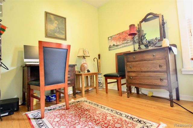 16204 Seymour Road, Linden, MI 48451