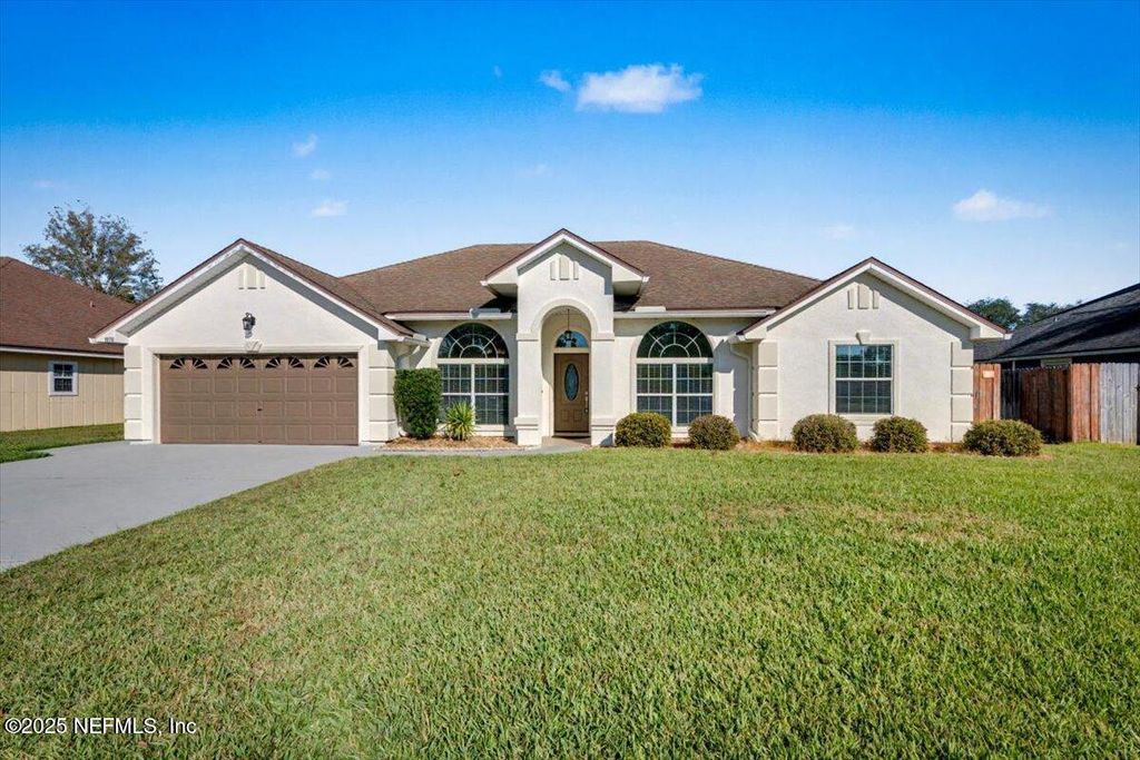 1676 TRAFALGAR Court, Fleming Island, FL 32003