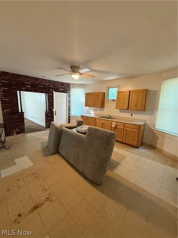 3437 E 69th Street, Cleveland, OH 44127