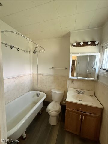 3437 E 69th Street, Cleveland, OH 44127