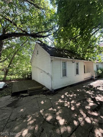 3437 E 69th Street, Cleveland, OH 44127