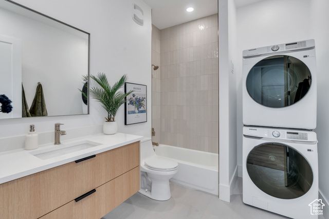 3943 N FOOTHILL DR, Provo, UT 84604