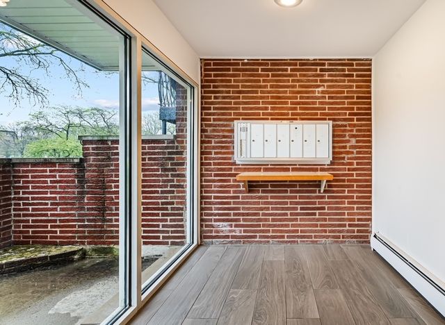 2431 E Brandenberry Court 2O, Arlington Heights, IL 60004