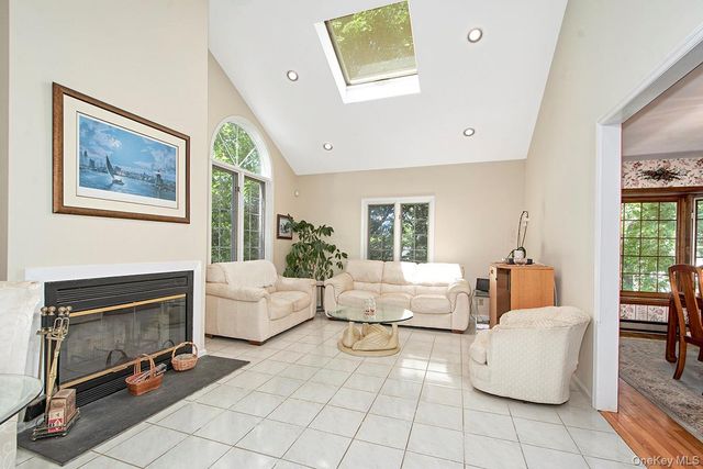 1 Kirby Place, West Harrison, NY 10604
