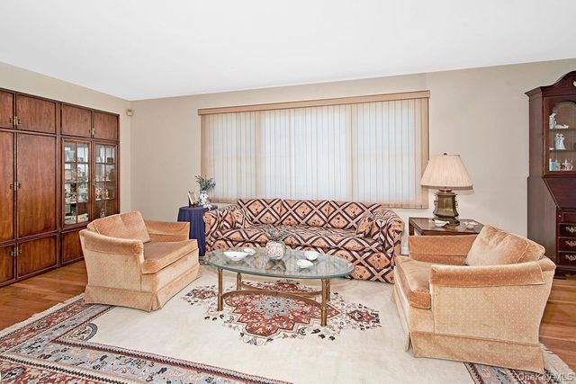 1 Kirby Place, West Harrison, NY 10604