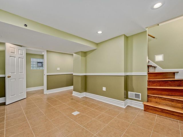 6312 W Hyacinth Street, Chicago, IL 60646