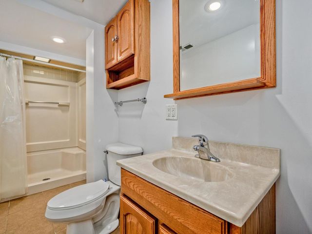 6312 W Hyacinth Street, Chicago, IL 60646