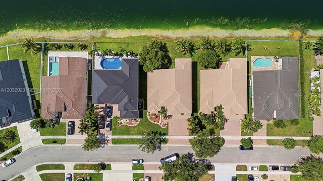 18543 SW 49th Street, Miramar, FL 33029