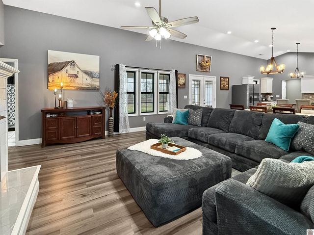 130 Timber Ridge, Mayfield, KY 42066