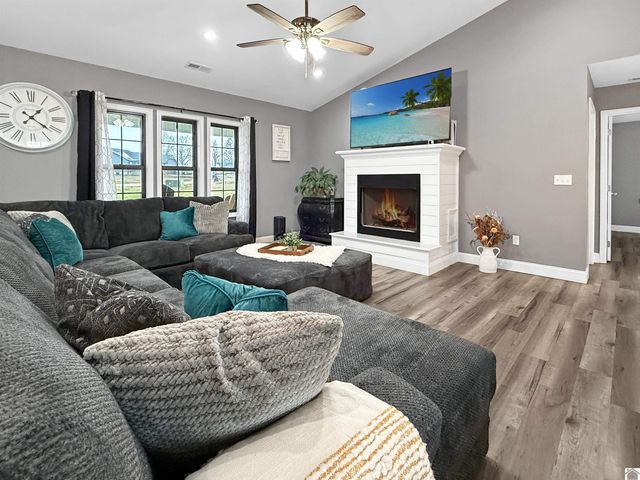 130 Timber Ridge, Mayfield, KY 42066