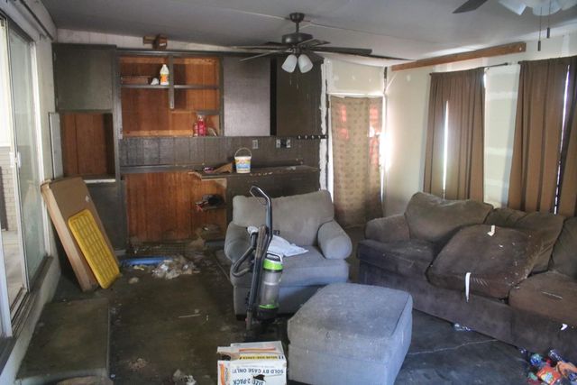 2807 E Garland Avenue, Fresno, CA 93726