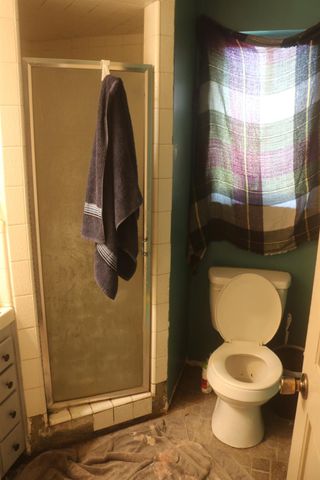 2807 E Garland Avenue, Fresno, CA 93726