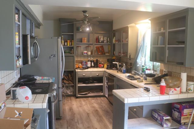 2807 E Garland Avenue, Fresno, CA 93726