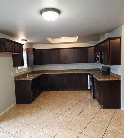 3307 DONEGAL Road, El Paso, TX 79925