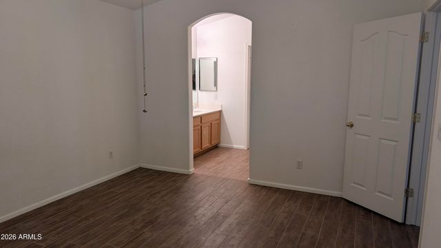 1129 E NARDINI Street, San Tan Valley, AZ 85140