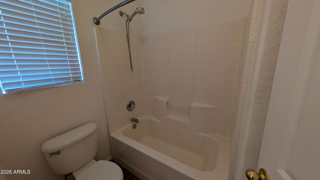 1129 E NARDINI Street, San Tan Valley, AZ 85140