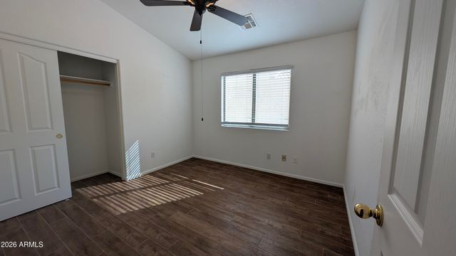 1129 E NARDINI Street, San Tan Valley, AZ 85140