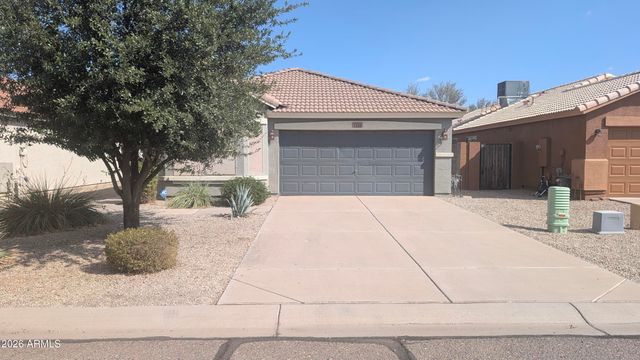 1129 E NARDINI Street, San Tan Valley, AZ 85140