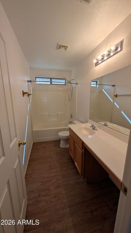 1129 E NARDINI Street, San Tan Valley, AZ 85140