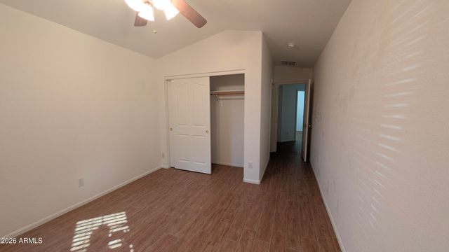 1129 E NARDINI Street, San Tan Valley, AZ 85140