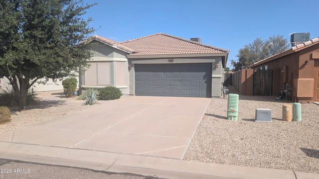 1129 E NARDINI Street, San Tan Valley, AZ 85140