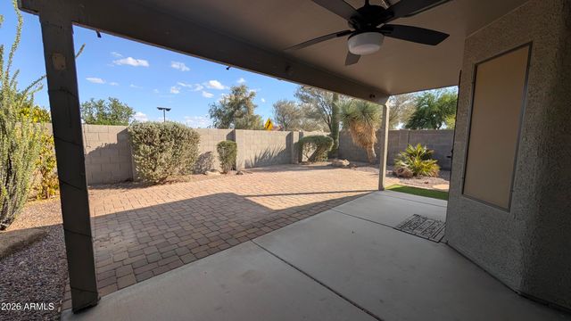 1129 E NARDINI Street, San Tan Valley, AZ 85140