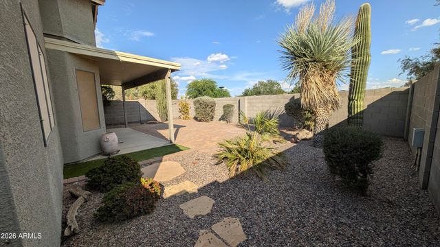 1129 E NARDINI Street, San Tan Valley, AZ 85140