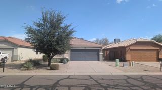 1129 E NARDINI Street, San Tan Valley, AZ 85140