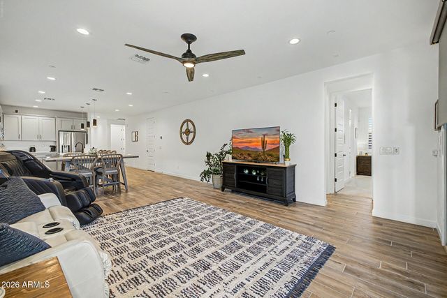 13331 W CRIMSON Terrace, Peoria, AZ 85383