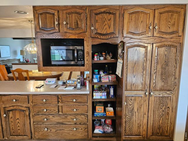 1010 Fairhurst St, Sterling, CO 80751