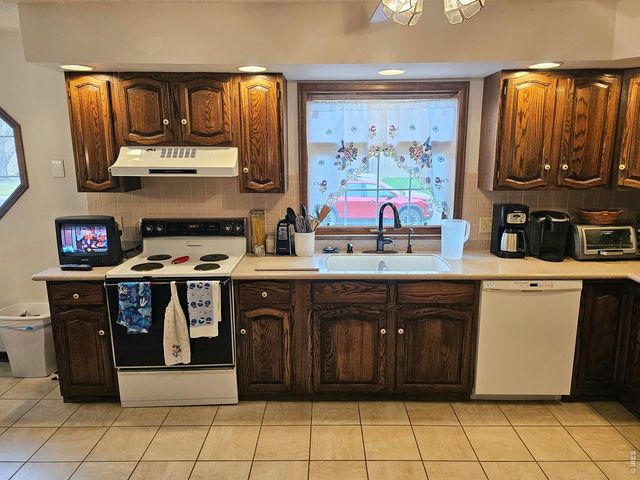 1010 Fairhurst St, Sterling, CO 80751