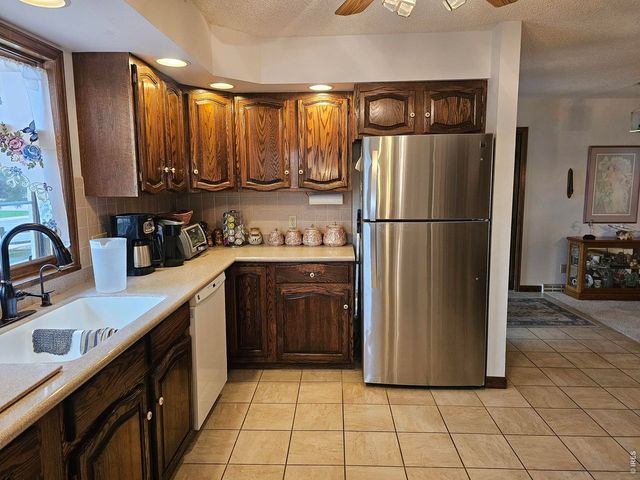 1010 Fairhurst St, Sterling, CO 80751