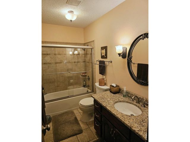 1010 Fairhurst St, Sterling, CO 80751