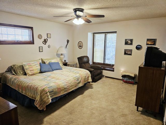 1010 Fairhurst St, Sterling, CO 80751