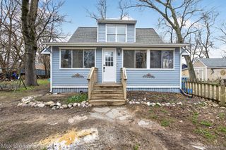 9024 MANDON Road, White Lake Charter Township, MI 48386