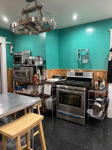 46-48 Milton Street, Springfield, MA 01151