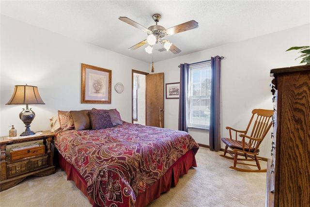 5215 Ashford Court SW, Lilburn, GA 30047