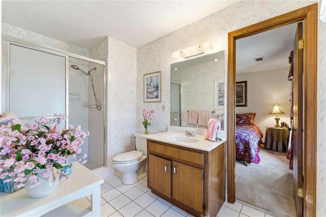5215 Ashford Court SW, Lilburn, GA 30047