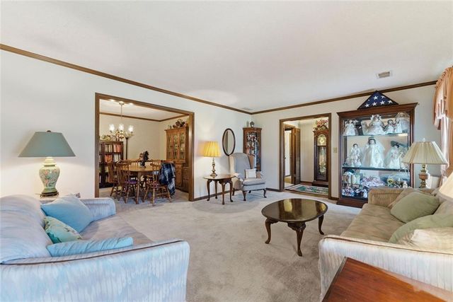 5215 Ashford Court SW, Lilburn, GA 30047