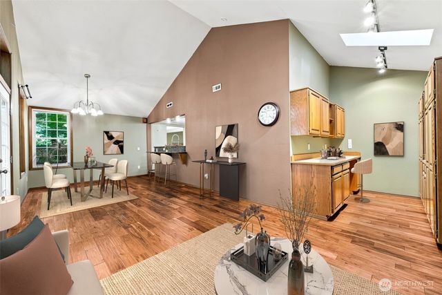 4048 Oxford Loop SE, Lacey, WA 98503