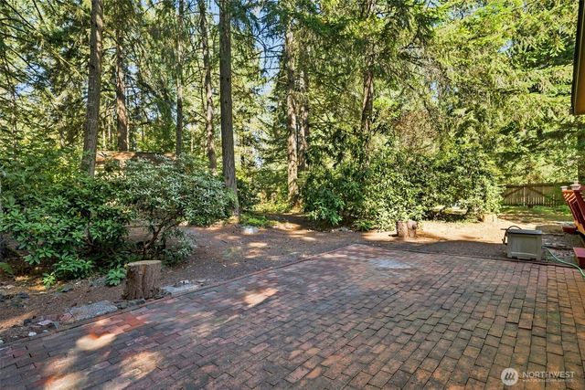 4048 Oxford Loop SE, Lacey, WA 98503