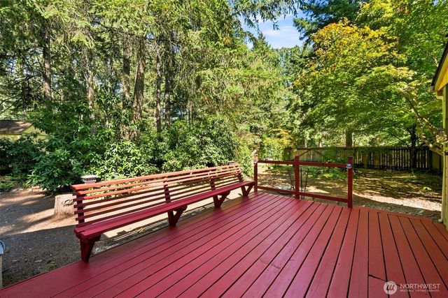 4048 Oxford Loop SE, Lacey, WA 98503