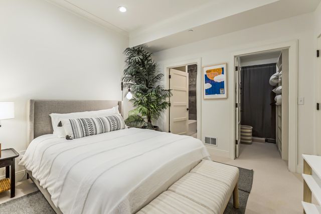 515 N Fifth Avenue 1, Ann Arbor, MI 48104