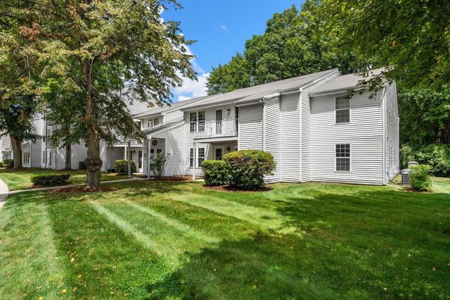 20 Walden Dr 20, Natick, MA 01760
