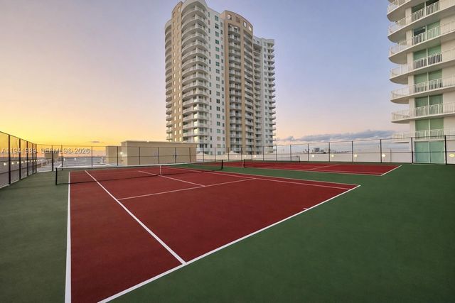 1755 E Hallandale Beach Blvd 708E, Hallandale Beach, FL 33009