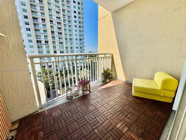 1755 E Hallandale Beach Blvd 708E, Hallandale Beach, FL 33009