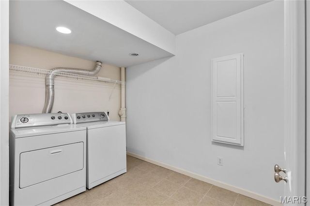 955 Quail Meadows Court C, Chesterfield, MO 63017