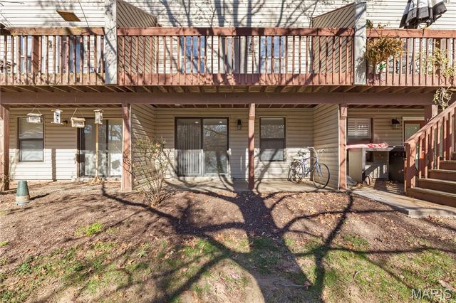 955 Quail Meadows Court C, Chesterfield, MO 63017